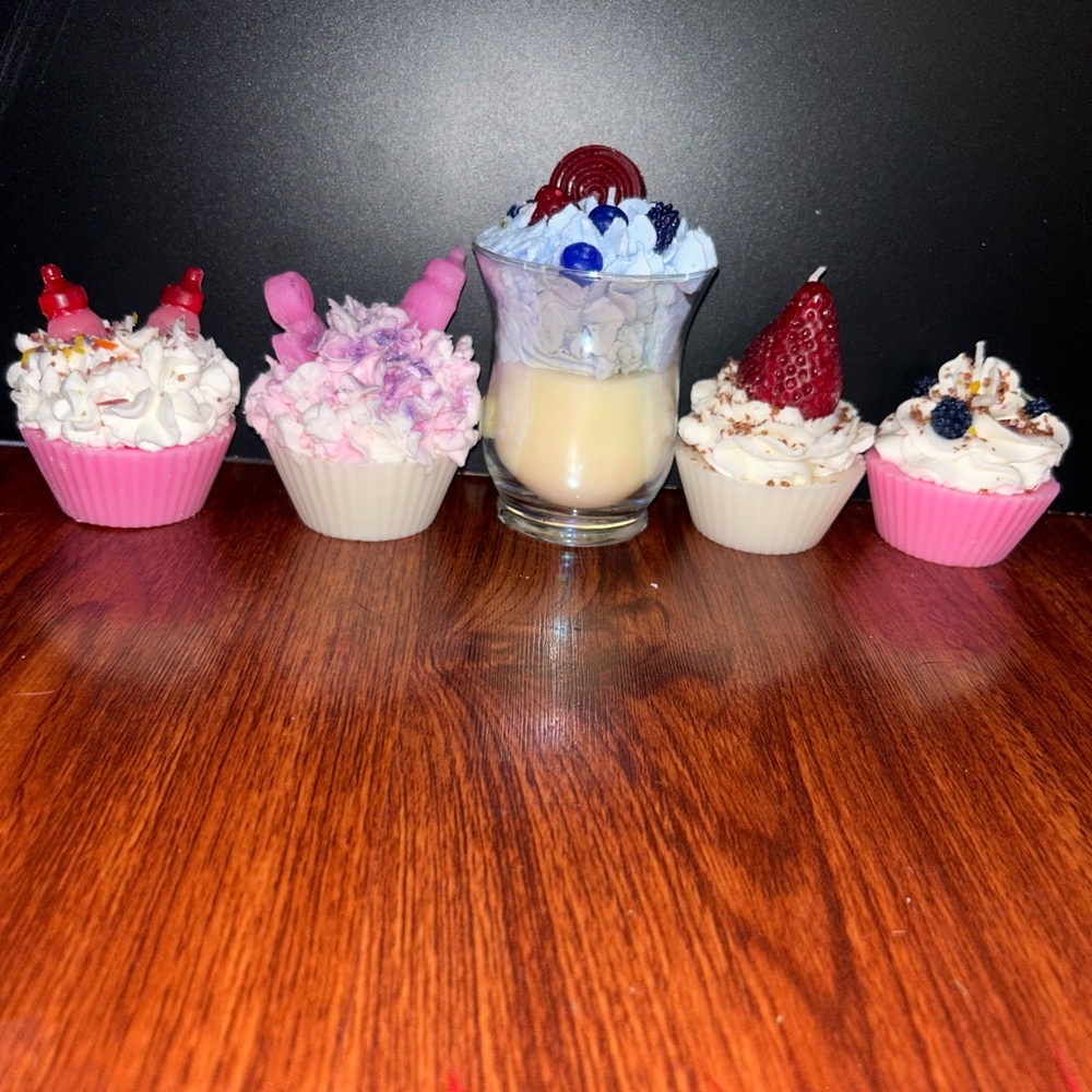 Handmade Party Cupcake Scented Candles - Pink & Cream Assortment